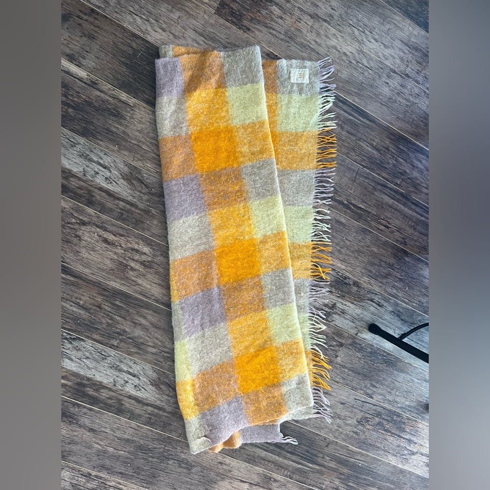 Hudson’s Bay Wool Mohair Throw Blanket